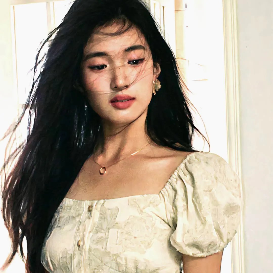 在江边